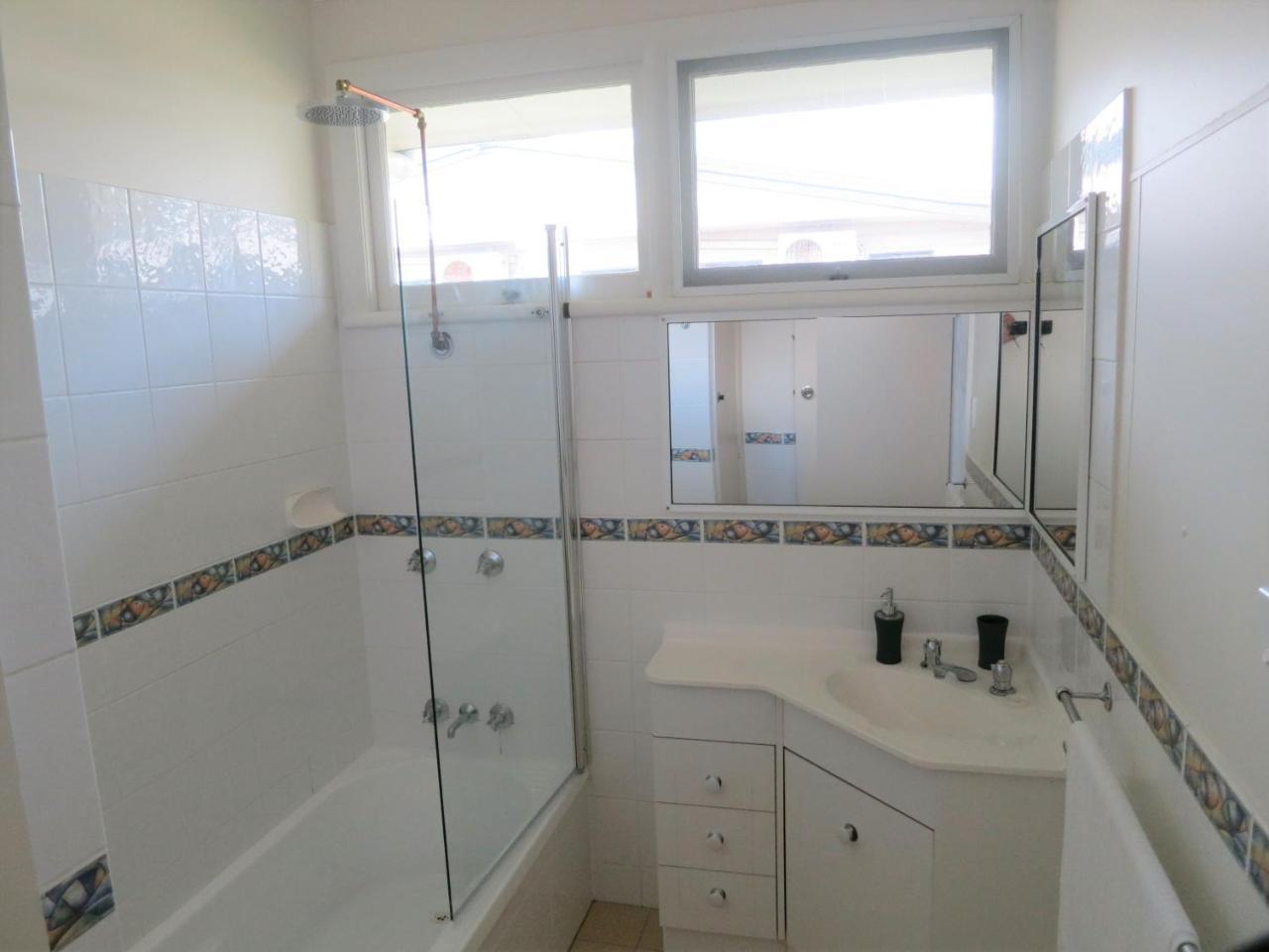 Edge Hill Clean & Green Cairns, 7 Minutes From The Airport, 7 Minutes To Cairns Cbd & Reef Fleet Terminal Eksteriør bilde